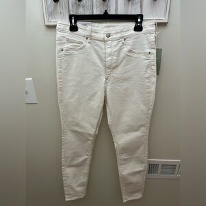 H & M Women’s White Denim Jegging Jeans, Size 12, NWT